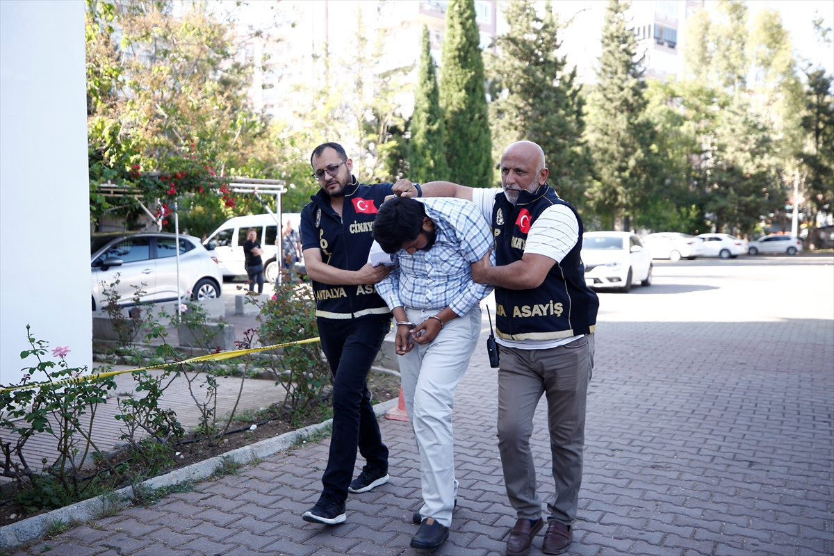 Yabancı uyruklu kadın, evinde ölü bulundu