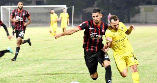Uşakspor Deplasmanda Tarsus İdman Yurdu İle 1-1 Berabere Kaldı.