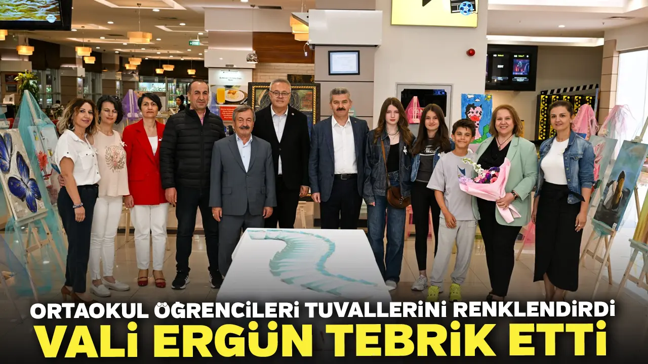 Ortaokul Öğrencileri Tuvallerini Renklendirdi Vali Ergün Tebrik Etti