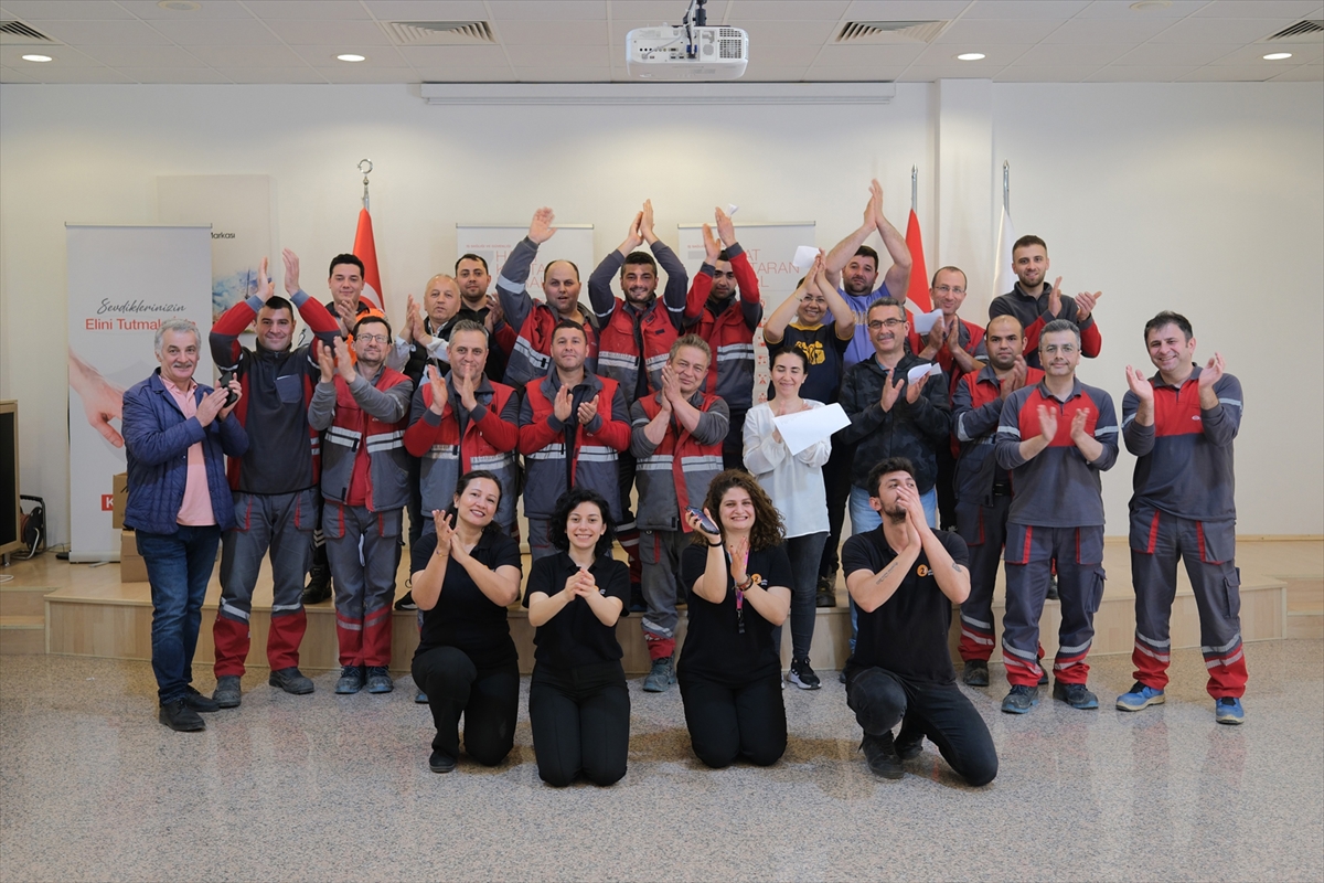 OYAK Çimento iş güvenliğini tiyatro ile anlatıyor