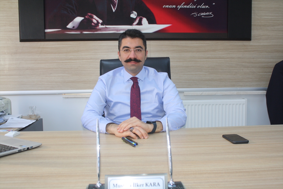Selendi Kaymakamı Kara görevine başladı