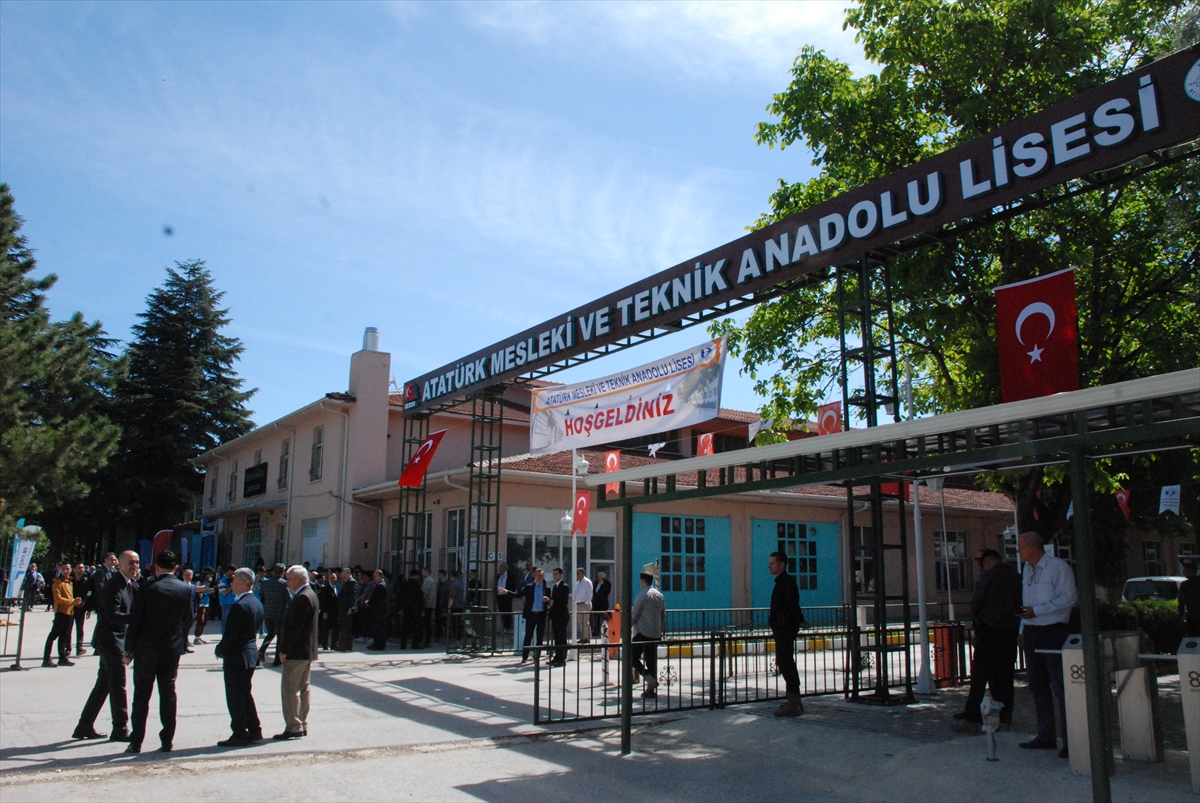 Mesleki ve Teknik Eğitim Fuarı açıldı