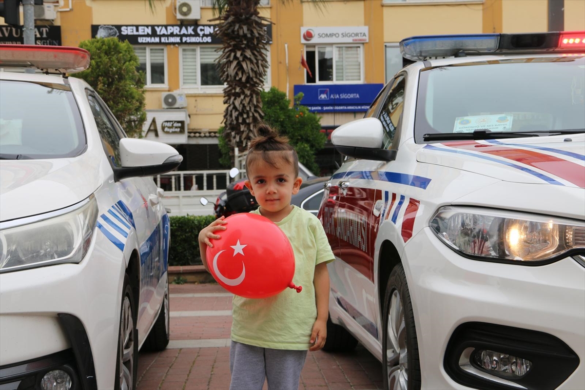 Nazilli'de Trafik Haftası kortejle kutlandı