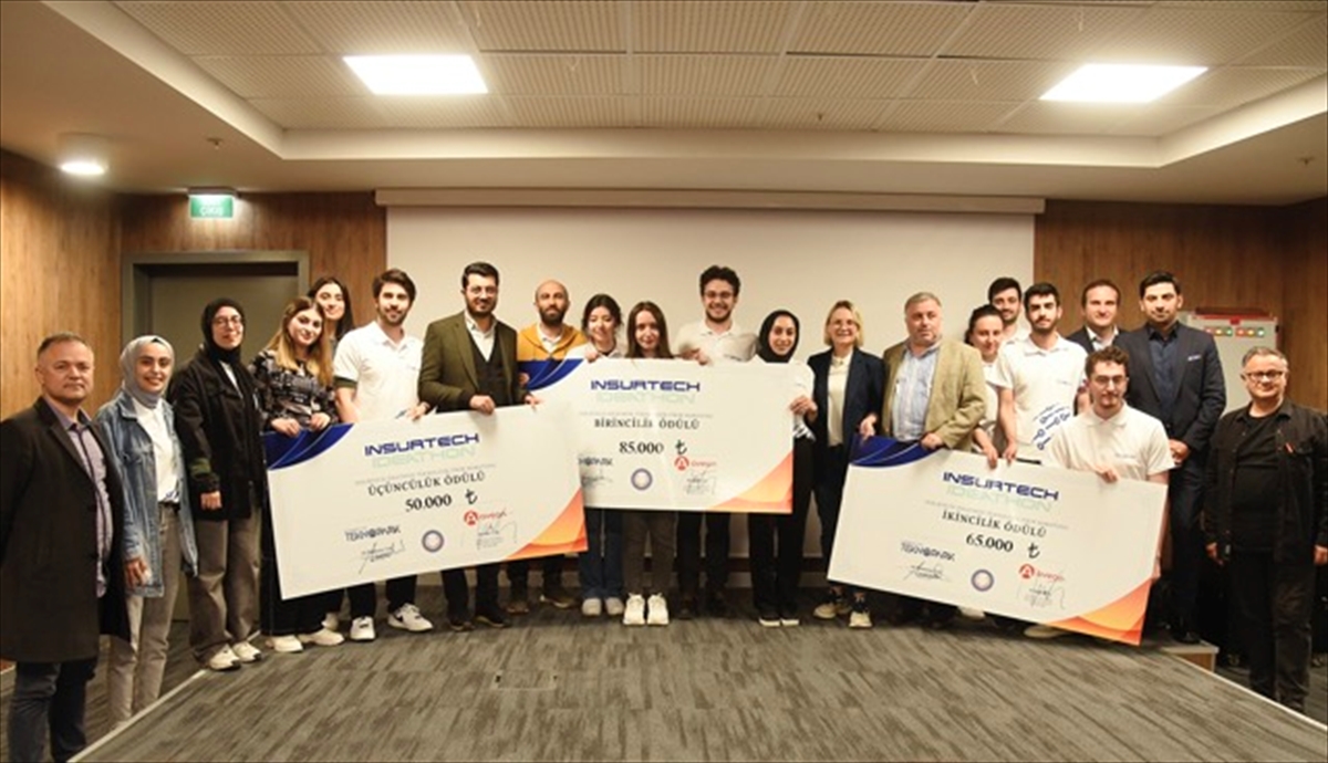 Gençler "Fikir Maratonu"nda dijitalleşme için yarıştı