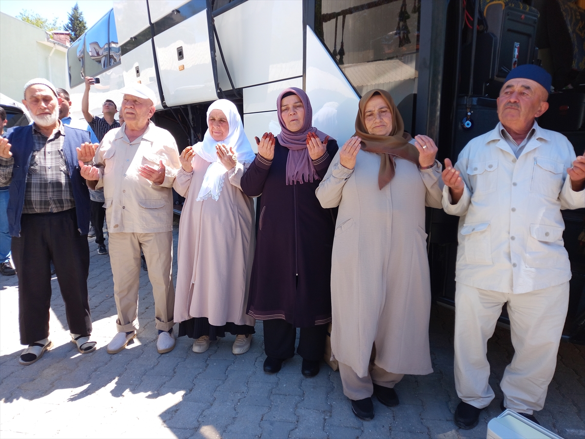 Kale'de hac kafilesi dualarla uğurlandı