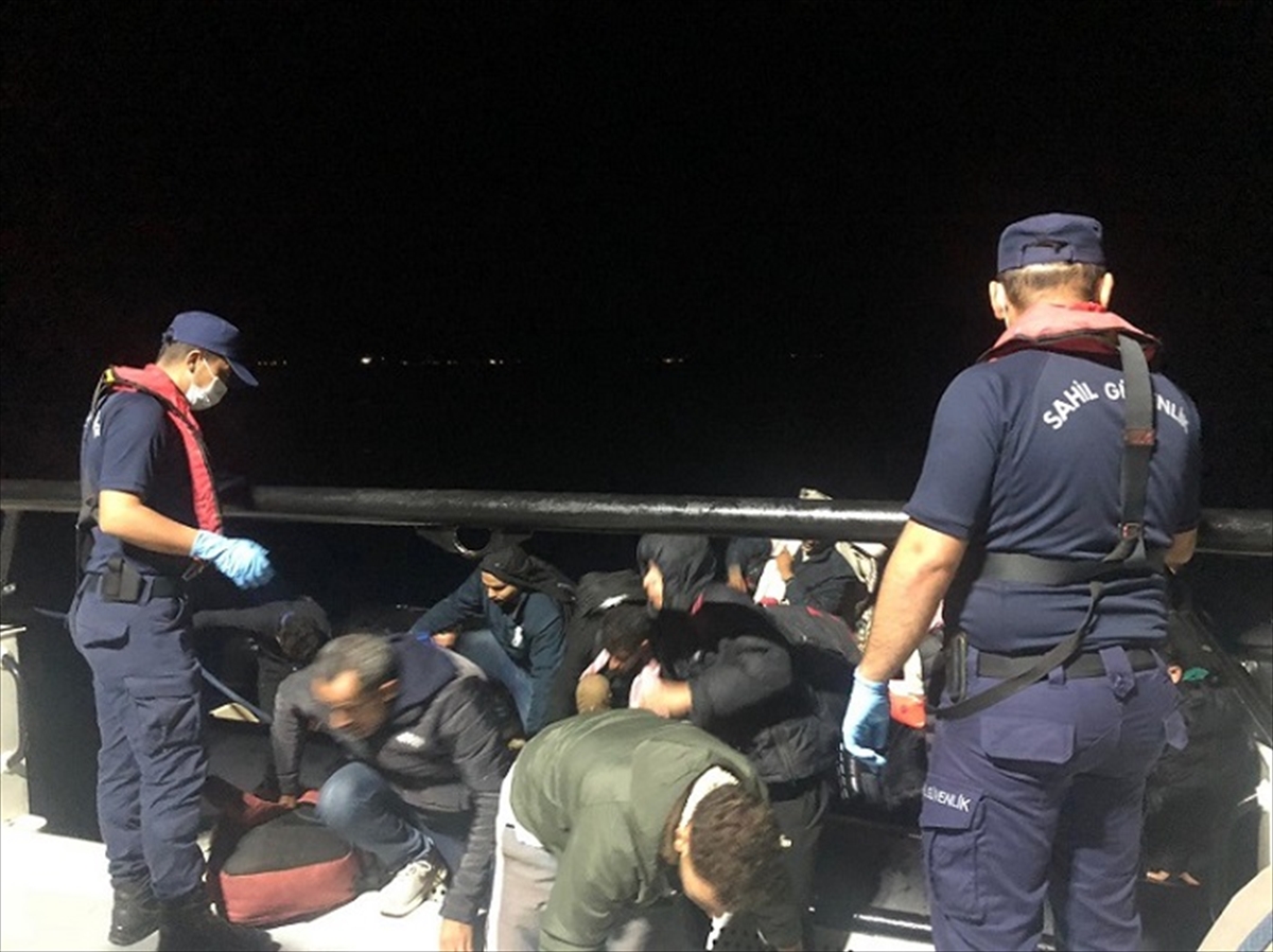 Muğla açıklarında 47 düzensiz göçmen yakalandı