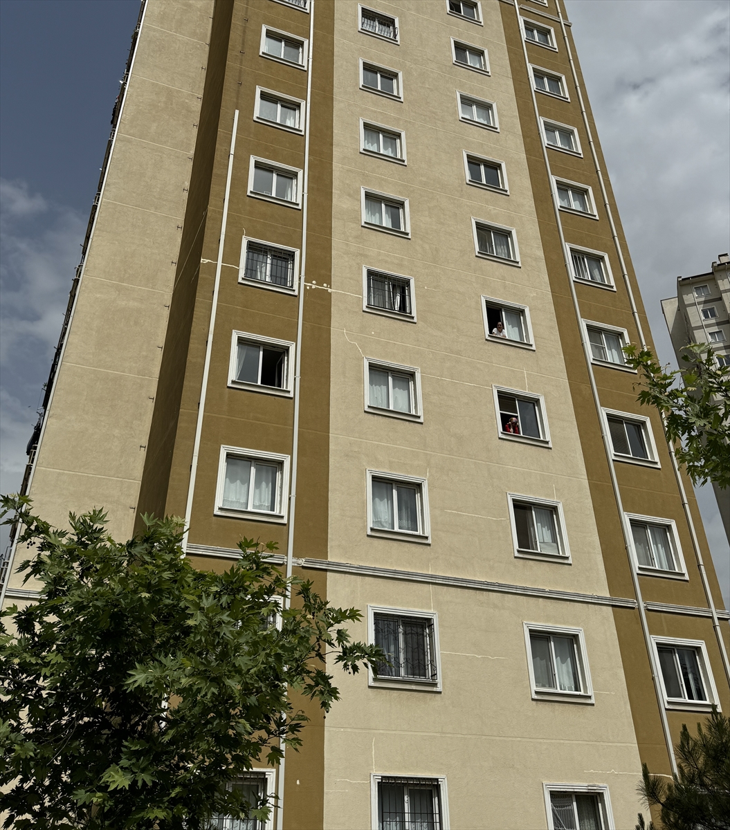 Denizli'de pencereden düşen 4 yaşındaki çocuk hayatını kaybetti
