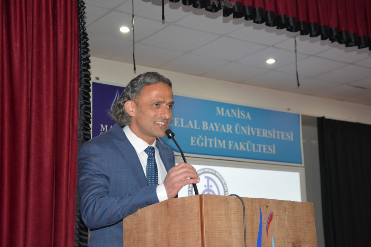 Demirci İlköğretmen Okulu'nun açılış yıl dönümü kutlandı