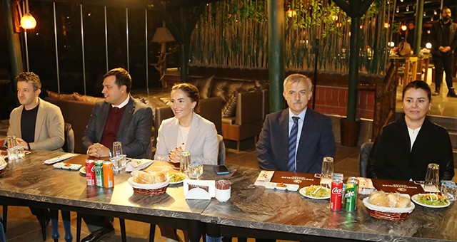 Vali Funda Kocabıyık “Basın, Demokrasinin Vazgeçilmez Unsurlarından Biridir”