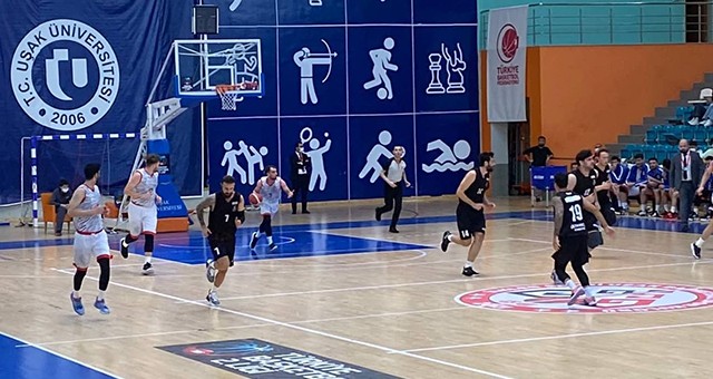 İlkler Şehri Uşak, Deplasmanda İstanbul Efendilerine 56-52 Mağlup Oldu