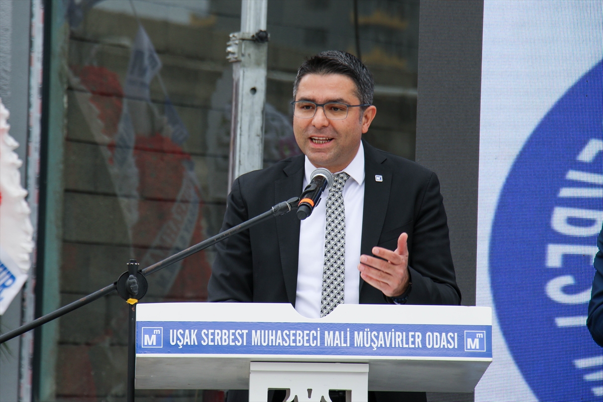 Uşak Serbest Muhasebeci Mali Müşavirler Odası yeni hizmet binası açıldı