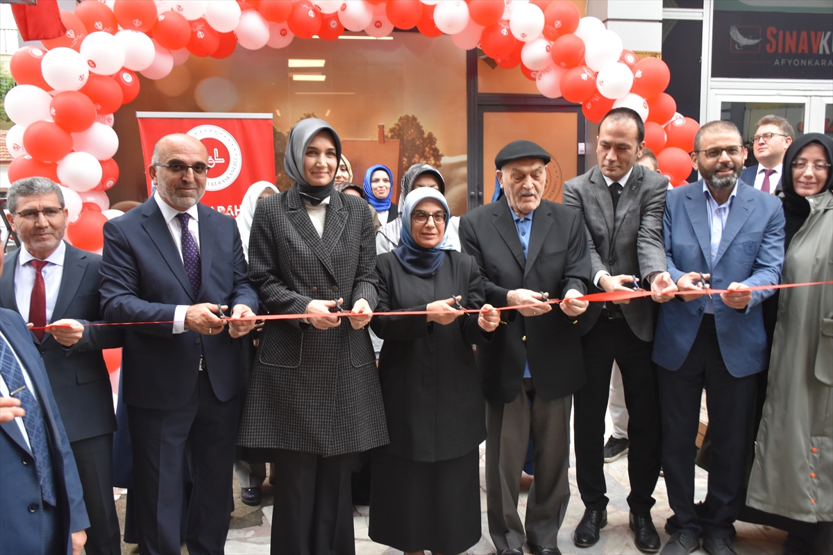 Afyonkarahisar'da "Aile ve Dini Rehberlik Merkezi" açıldı