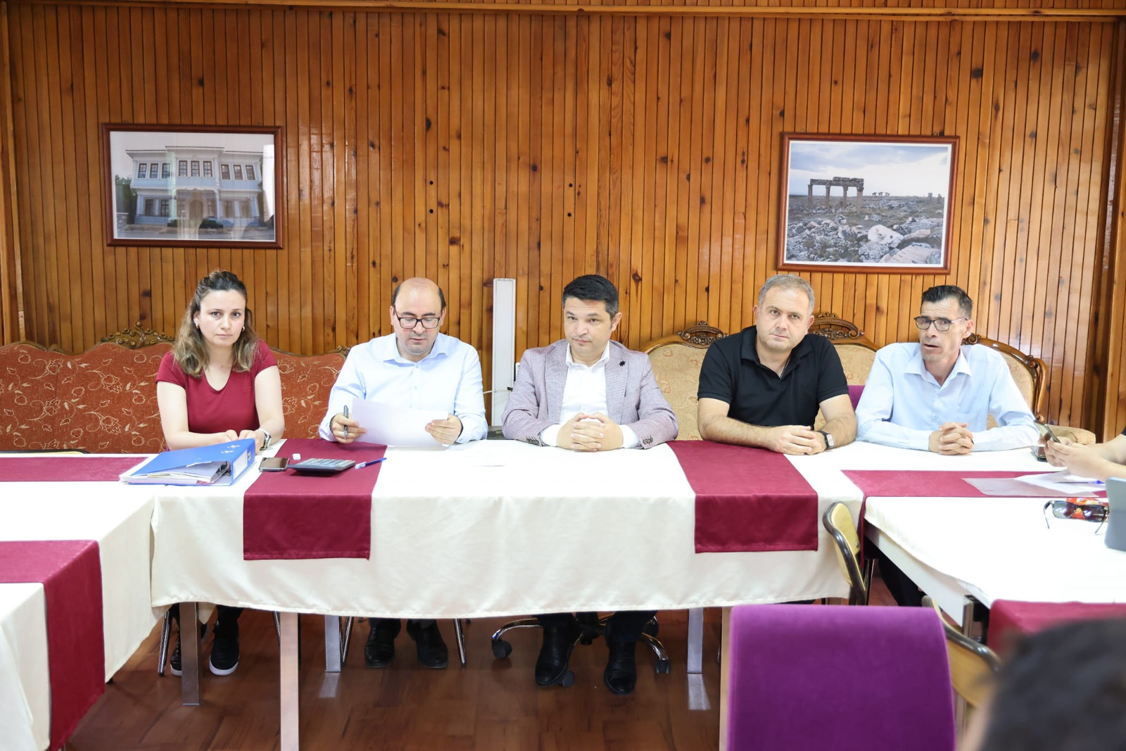 Uşak’taki Muhtarlara 30.100 Lira Maaş Promosyonu