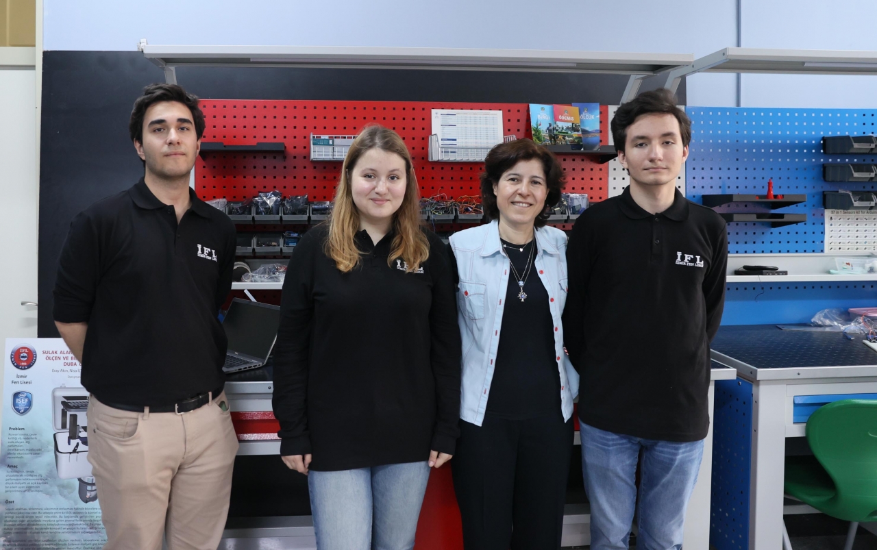 Liselilerin müsilaja karşı geliştirdiği uyarı cihazı, ABD'deki yarışmada ödül aldı