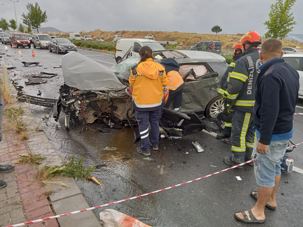 Denizli'de bir kişinin öldüğü kazaya karışan otomobilin sürücüsü tutuklandı