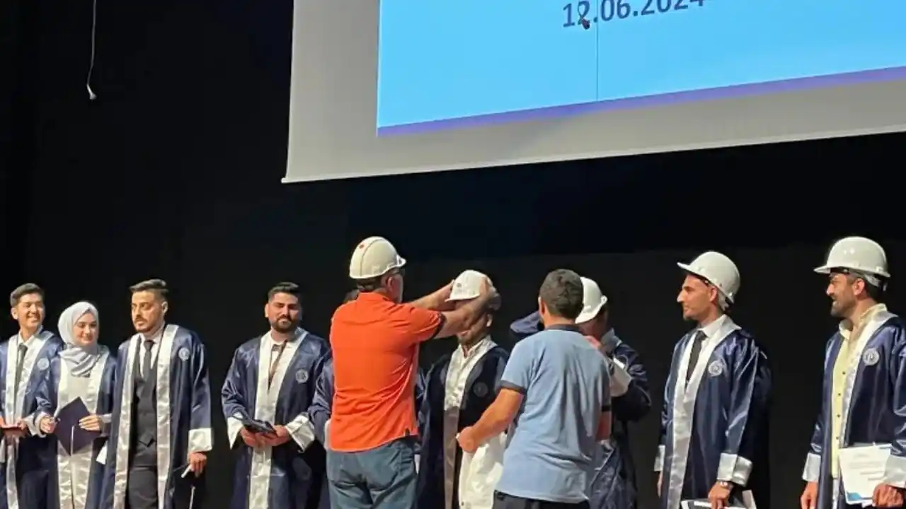 Uşak İMO Başkanı Alp Geleceğin Mühendislerini Yalnız Bırakmadı