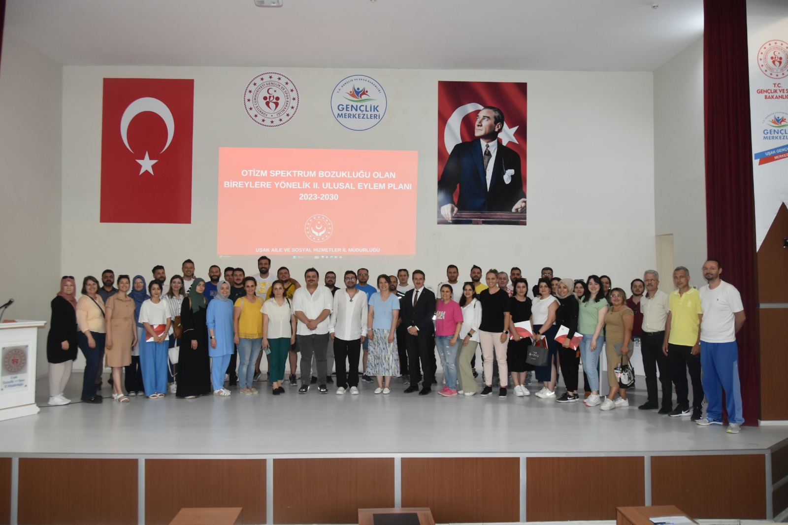 Uşak’ta 2. Ulusal Otizm Eylem Planı Kapsamında Etkinlikler Düzenlendi