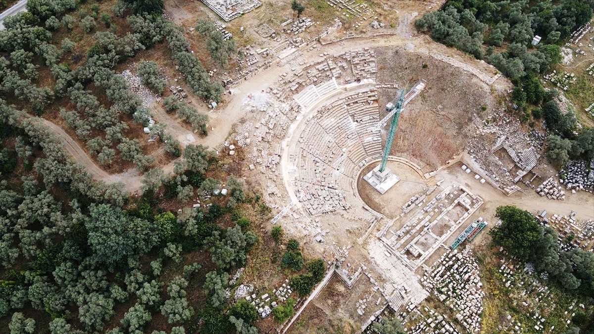 "Gladyatörler kenti" Stratonikeia'da Geleceğe Miras Projesi ile çalışmalar hızlandı