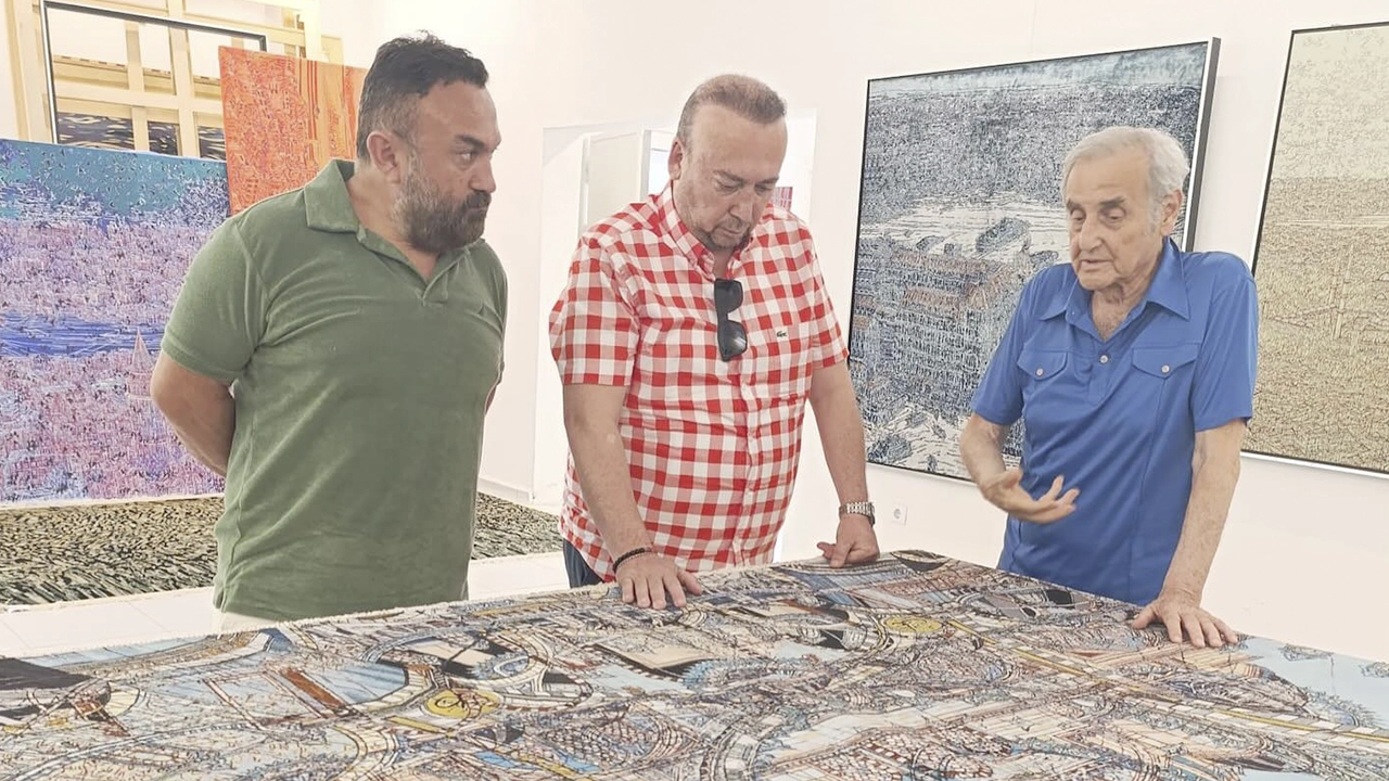Uşak Belediye Başkanı Yalım Ünlü Ressamı Tarhana Festivaline Davet Etti