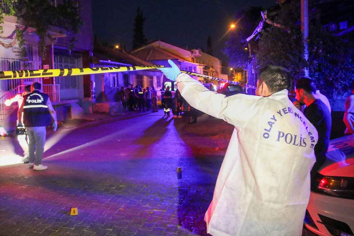 Uşak'ta Emrah Bozbey'in Öldüğü Silahlı Çatışmaya İlişkin 2 Şüpheli Tutuklandı