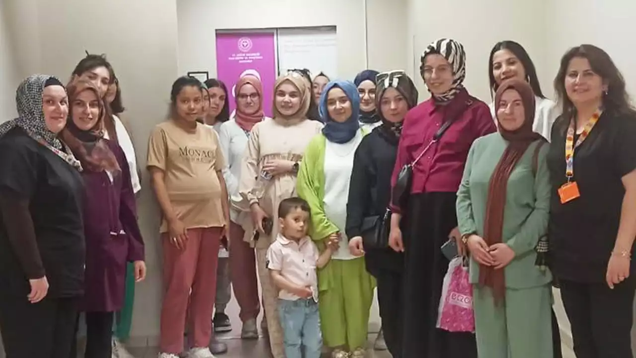 Uşak'ta Anne Adaylarına Destek: Gebelik Okulu
