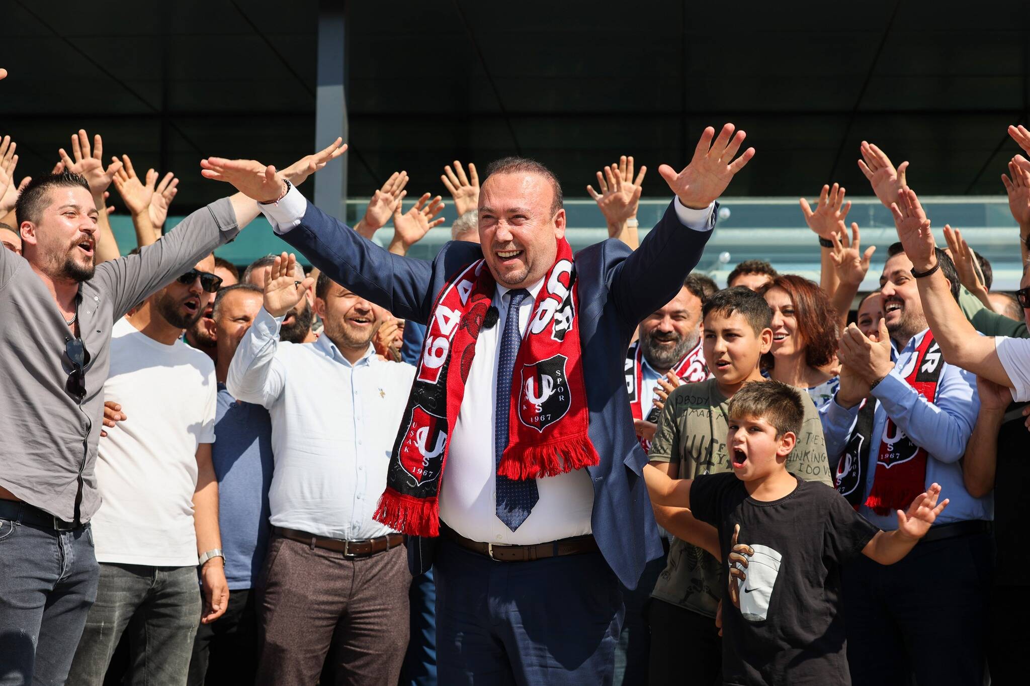 'Sözümüzü Tuttuk Uşakspor Kırmızı Çizgimizdir..!'
