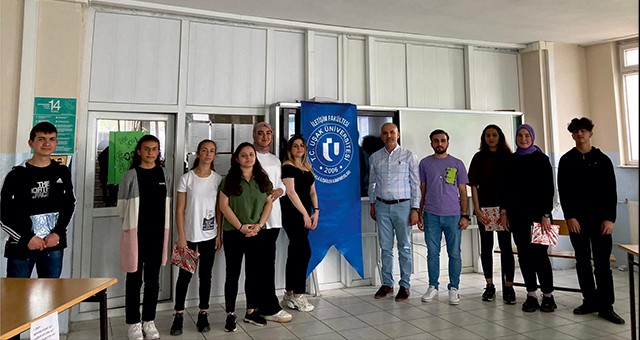 ÖĞRENCİLERDEN MÜNAZARA YARIŞMASI