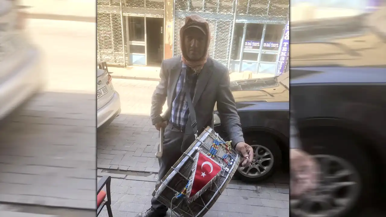 Uşak’ın Çılgın Davulcusu Varsa Banaz’ında Yörük Davulcusu Var