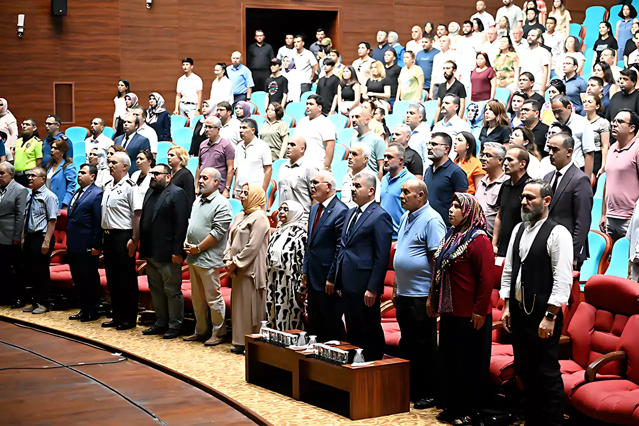 15 Temmuz Zaferi Uşak Üniversitesinde Anlatıldı