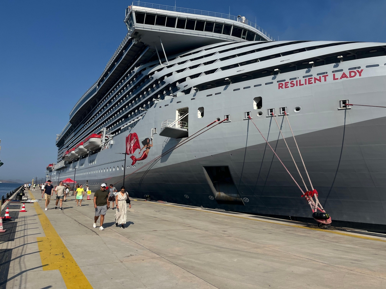 Bodrum'a "Resilient Lady" Kruvaziyeriyle 2 bin 499 Turist Geldi