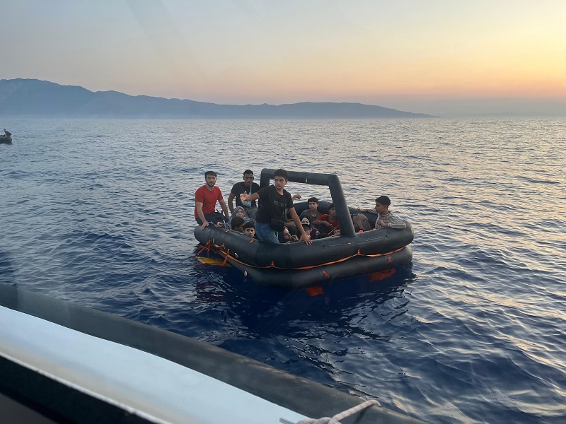 Muğla'da 62 düzensiz göçmen kurtarıldı