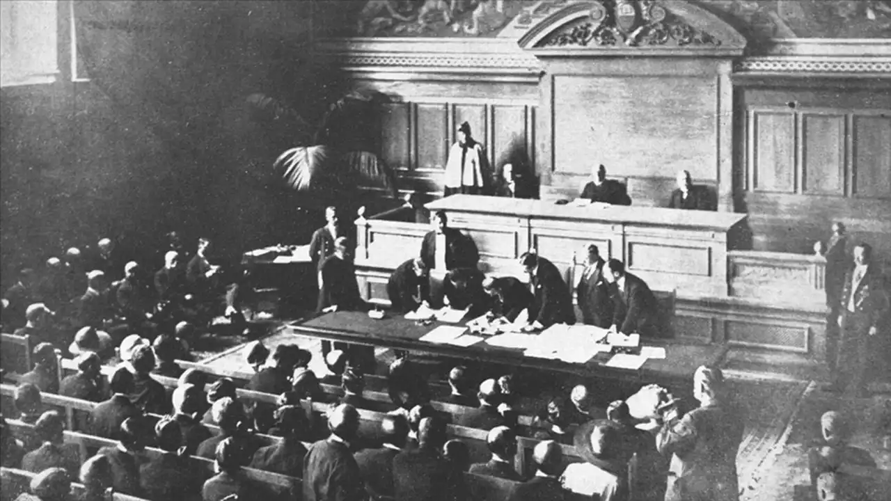 İsmet İnönü Anı Evi'nde Lozan Barış Antlaşması'nın 101. yılı anıldı
