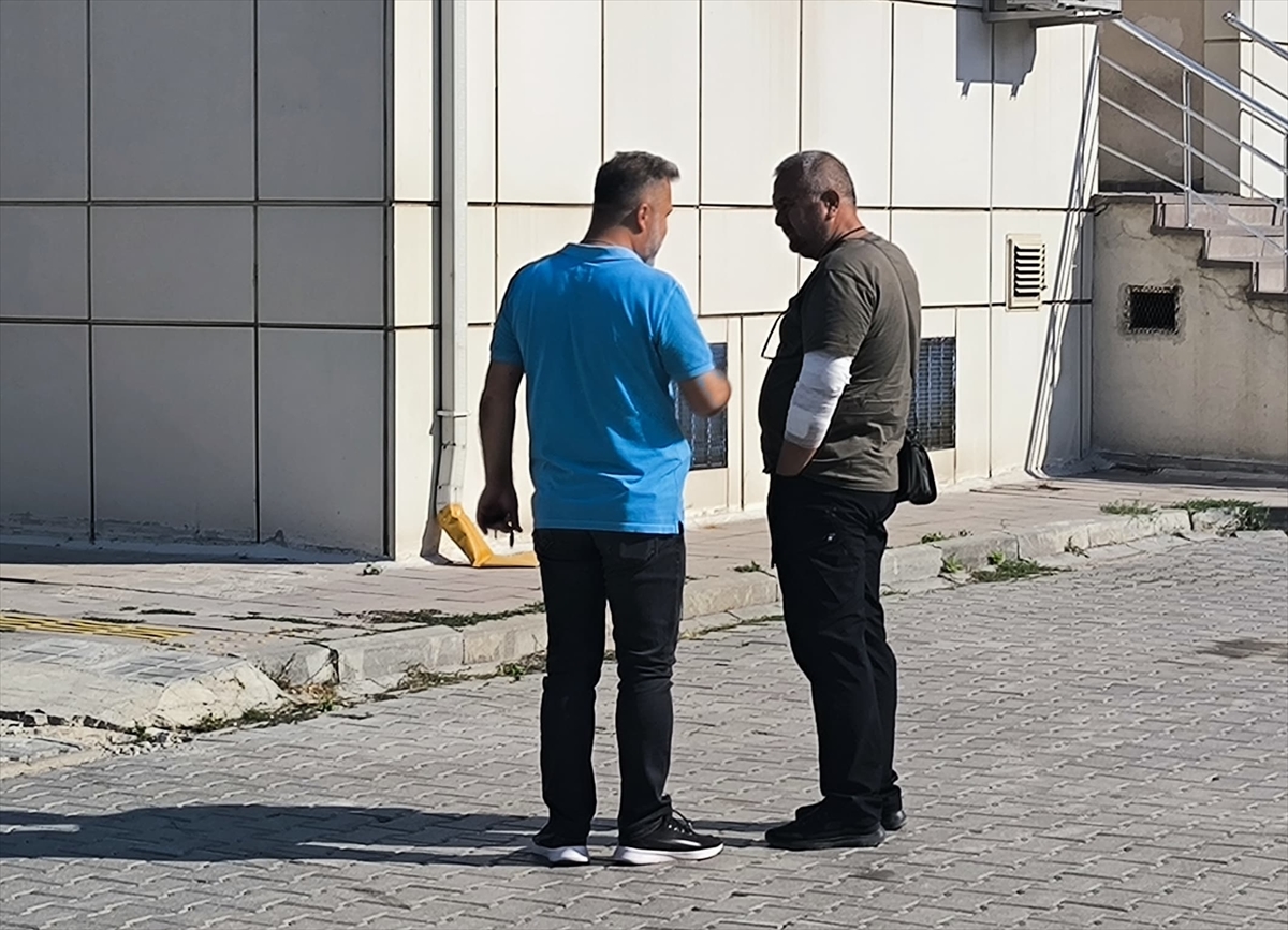 Kütahya'da okul müdür yardımcısına bıçaklı saldırı