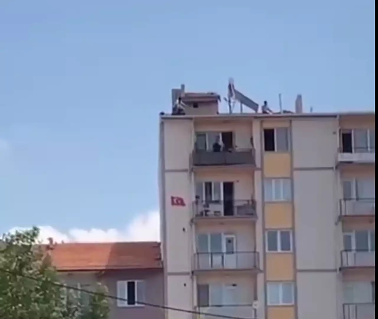 Uşak Fatih Caddesinde İntihar Girişimi