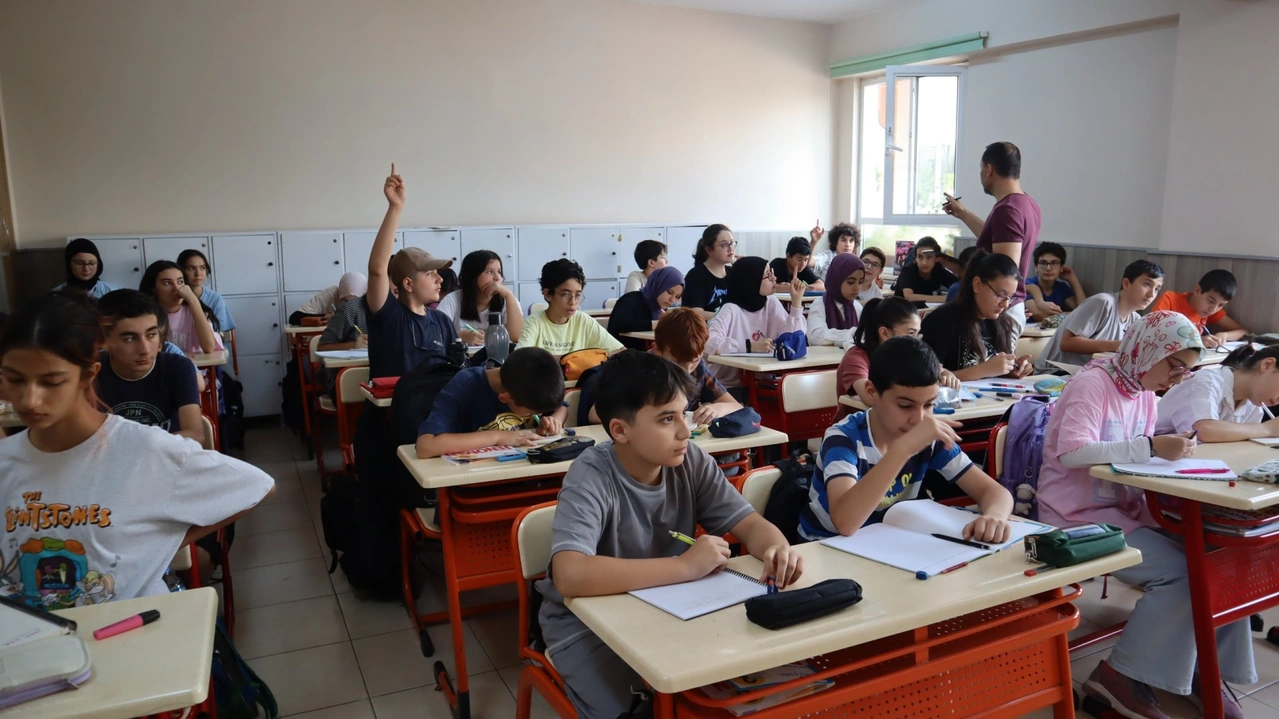 Uşak’ta Açılan 161 Kurs’ta Bin 13 Öğrenci Yaz Kurslarına Gidiyor