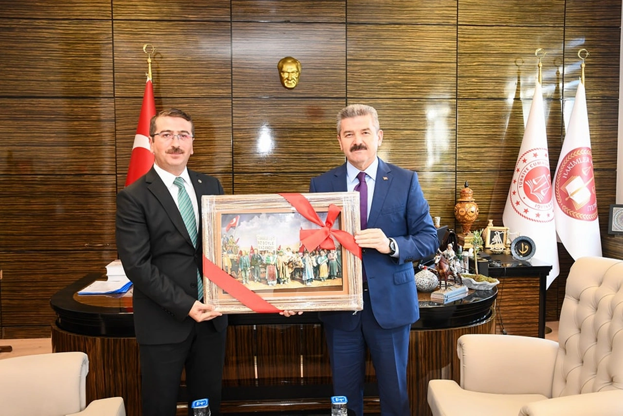 Uşak Valisi’nden Başsavcıya Hayırlı Olsun Ziyareti