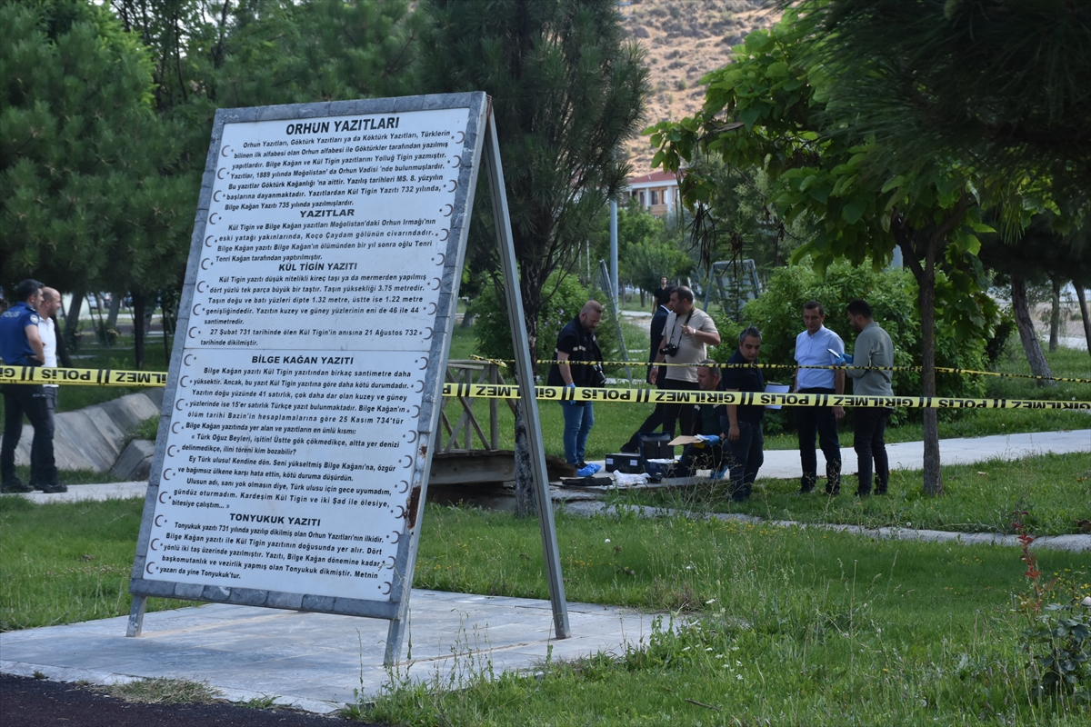 Afyonkarahisar'da kız arkadaşını bıçakla öldüren şüpheli yakalandı