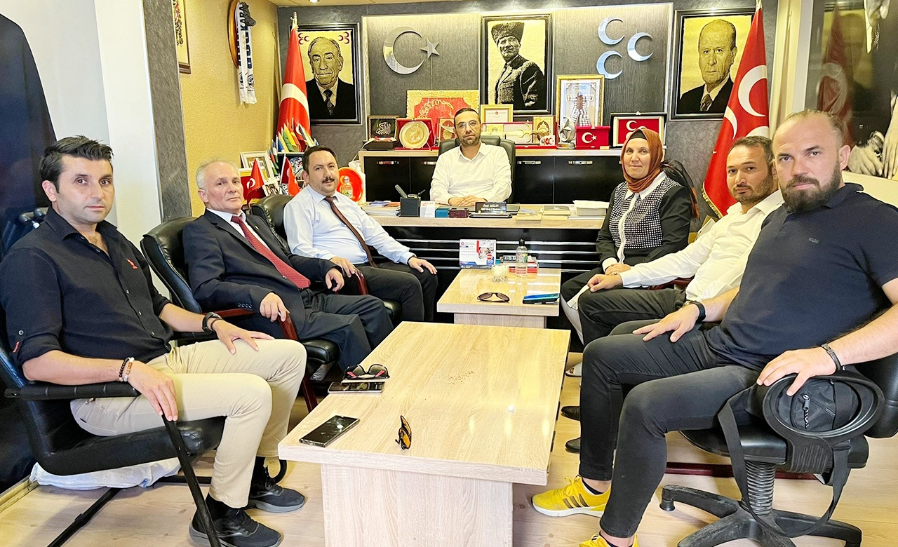 Uşak Kent Konseyi, MHP'yi Ziyaret Etti