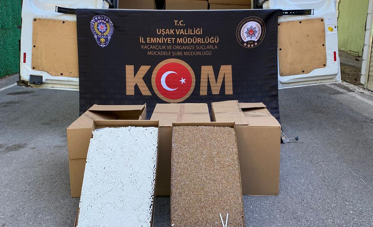 Uşak’ta 12 Milyon TL’lik Kaçak Makaron Ele Geçirildi