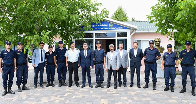 VALİ DR. TURAN ERGÜN, KARMA OSB JANDARMA KARAKOL KOMUTANLIĞINI ZİYARET ETTİ