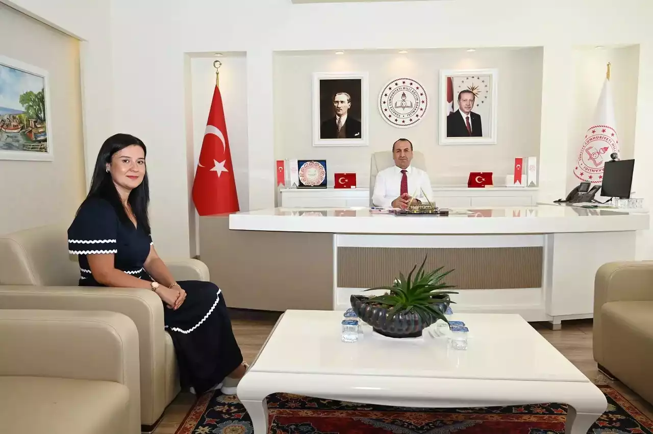 Uşak’lı Öğretmen Eğitimde Arge Zirvesinde Sunum Yapacak
