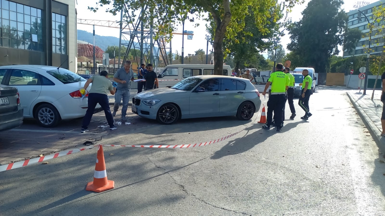 Manisa'da otomobille çarpışan motosikletin sürücüsü Sarp Ege Çakır hayatını kaybetti