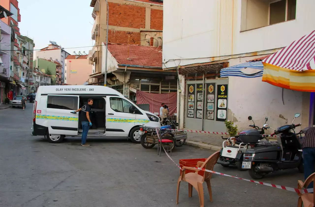 Uşak'ta 5 kişinin bıçaklandığı kavgaya ilişkin 17 şüpheli tutuklandı