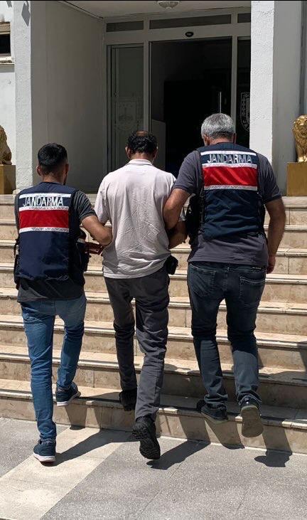 Manisa'da terör örgütü propagandası iddiasıyla 3 şüpheli gözaltına alındı