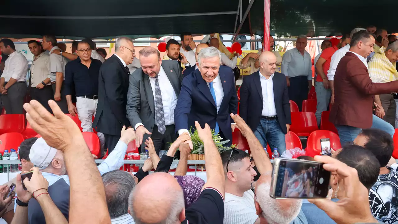 26. Eşme Kilim Festivali Mansur Yavaş’ın Katılımıyla Başladı