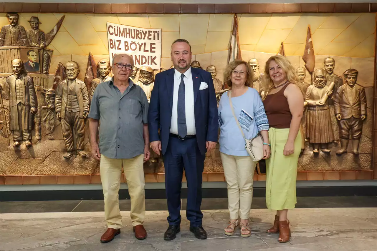 Başkan Yalım’ın Misafirleri Bitmiyor
