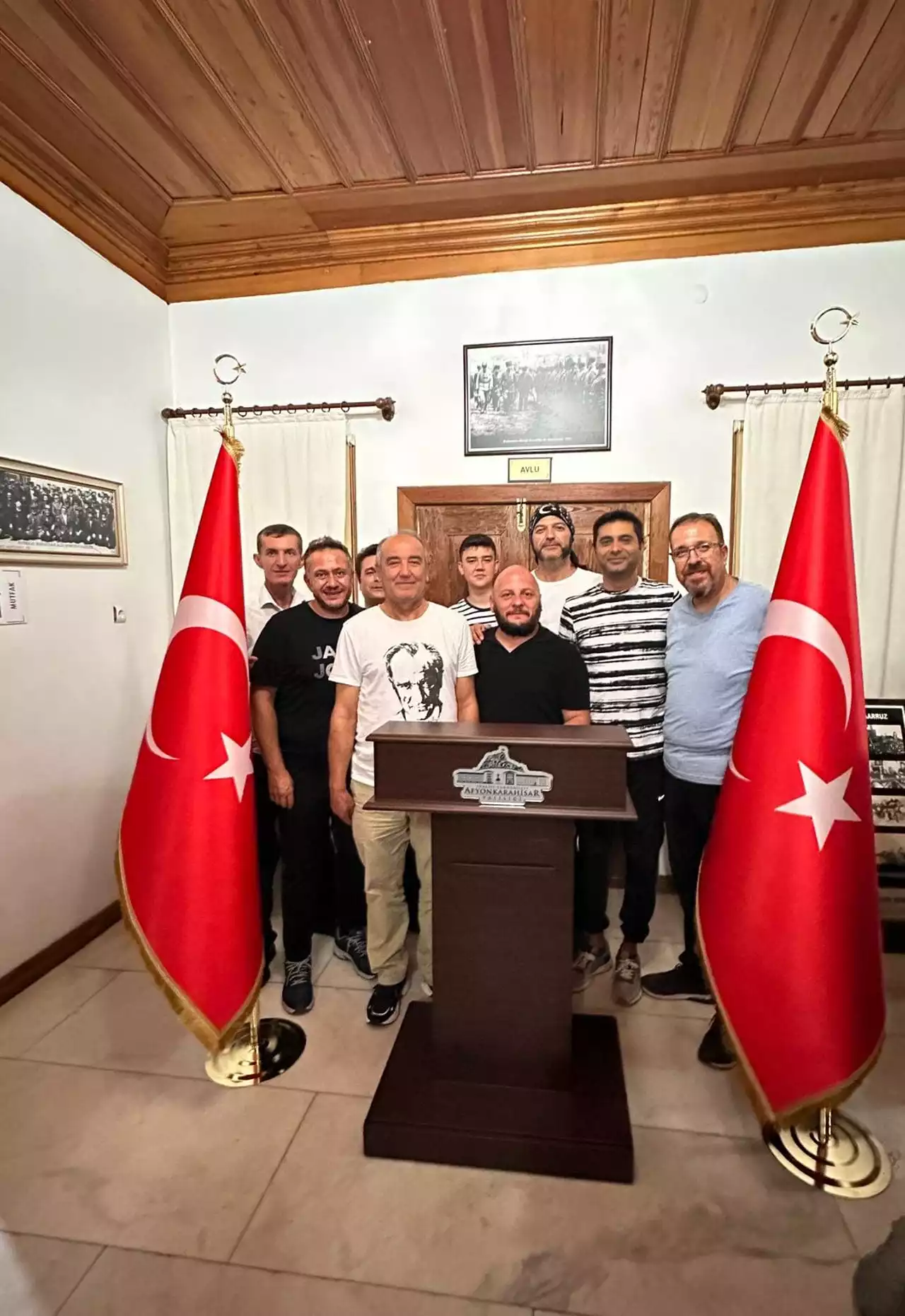 Uşak Eğitim İş Sendikasından Zafer Yürüyüşü