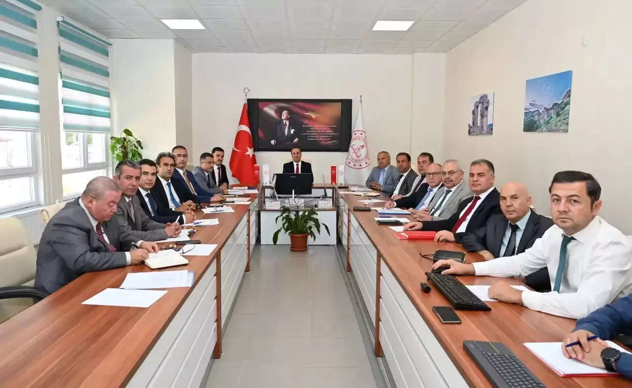Uşak Milli Eğitim Yeni Eğitim Dönemi Toplantısı Yaptı