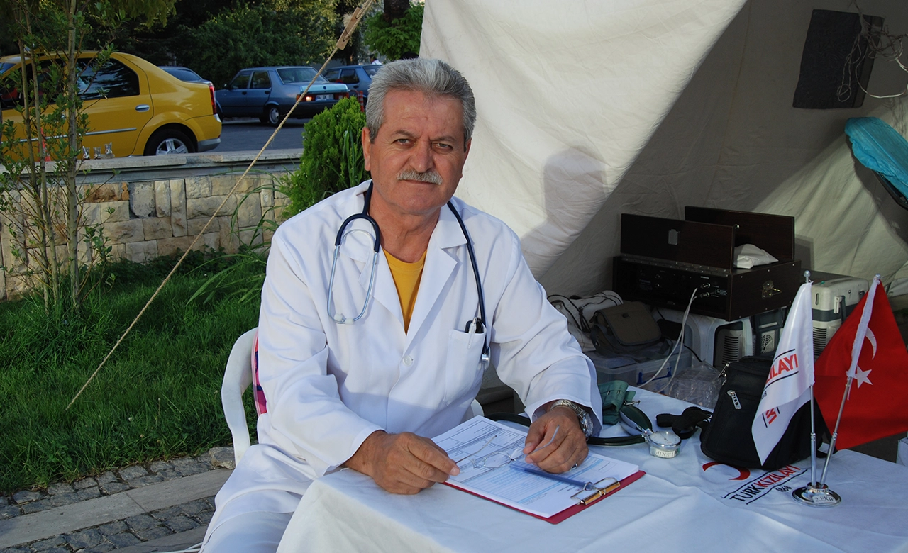 Kızılay Uşak Kan Merkezi Müdürü Koçak, Kan Bağışı Çağrısı Yaptı