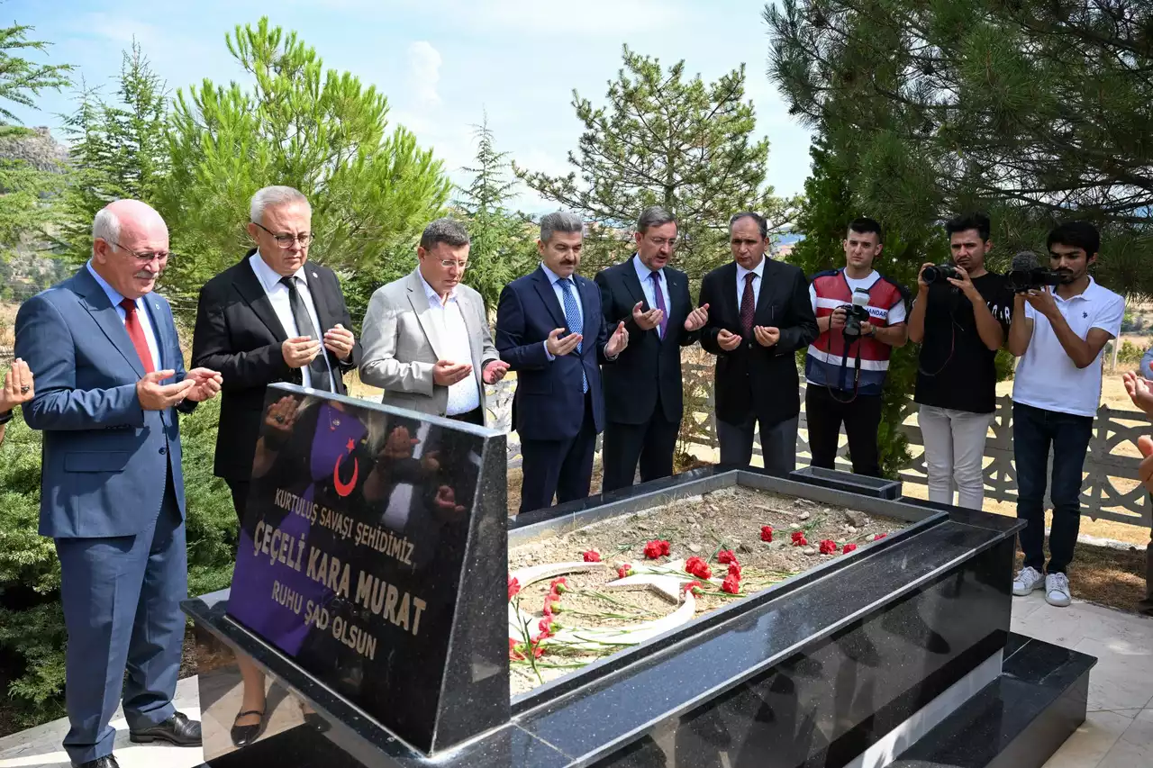 Zafer Kahramanı Çeçeli Kara Murat Ziyaret Edildi